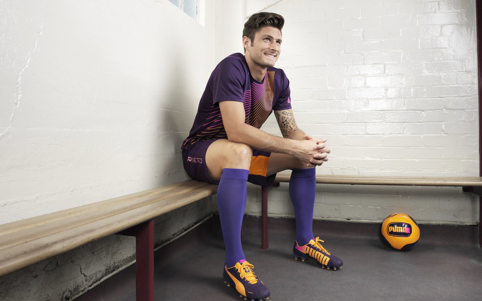 kaiyun官方入口登录-勇士队冲击联盟冠军，目标坚定，勇士队的发展联盟